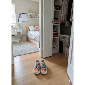 Truffle Collection By Nasty Gal Tennis Shoes Size 5 Felt Embroidered Coral